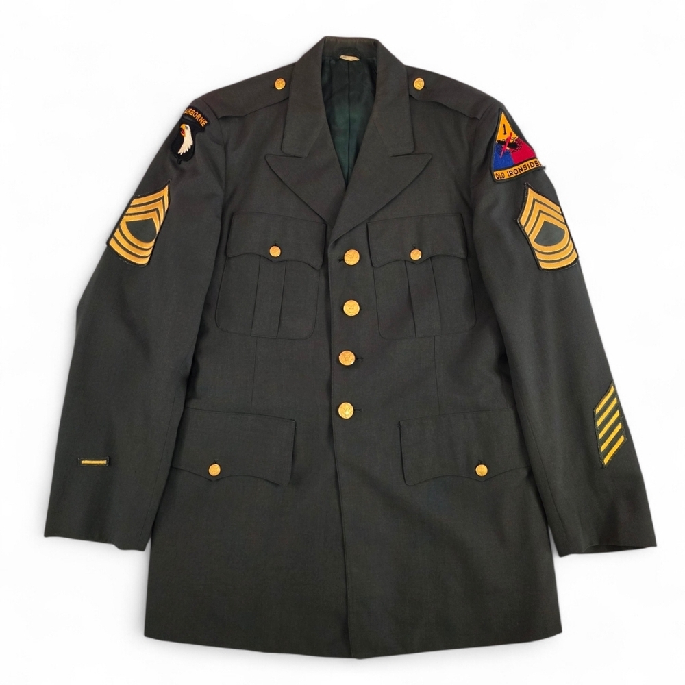 Vietnam-Era 1972 US Army Class 3 Dress Uniform Coat 39L Airborne 1st Armored Div